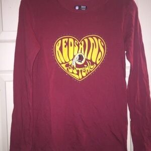 𝅺Women washington redSkins long sleeve tshirt tee S